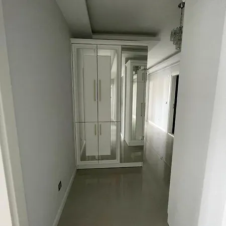 Апартаменты Deniz Ve Sehir Manzarali Lueks Kiralik Daireler *